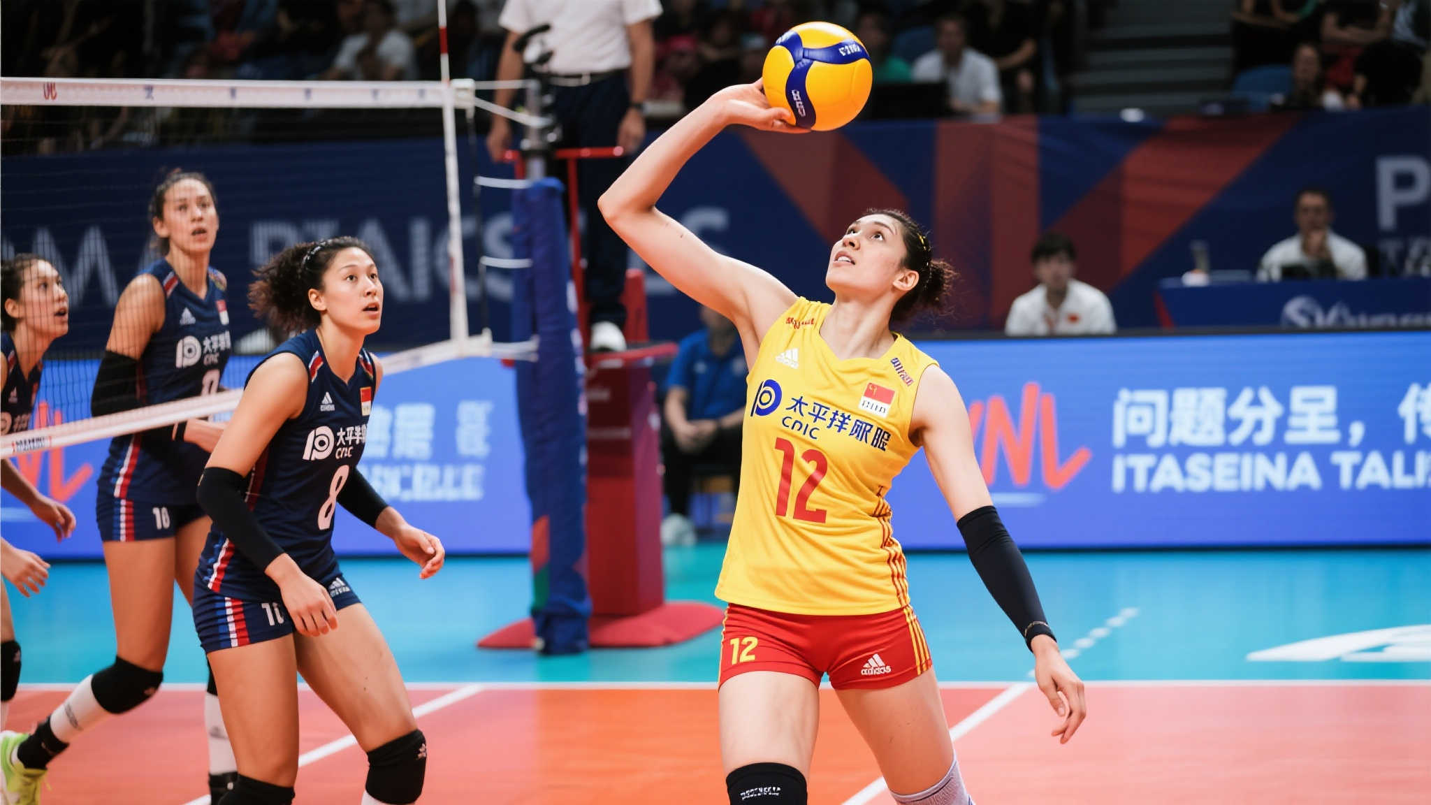 龚翔宇独撑接应重任暴露女排战术短板：亟需加大接应位置资源投入